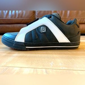 The BMX cycling Black and white European 44 men’s 11 new shoes